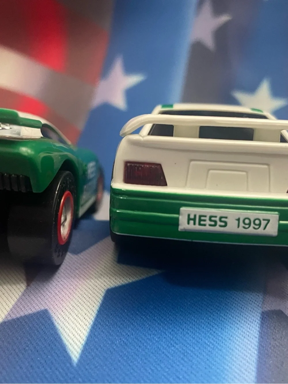 2 HESS Racers Racing Cars w/ Lights 4” 1997
